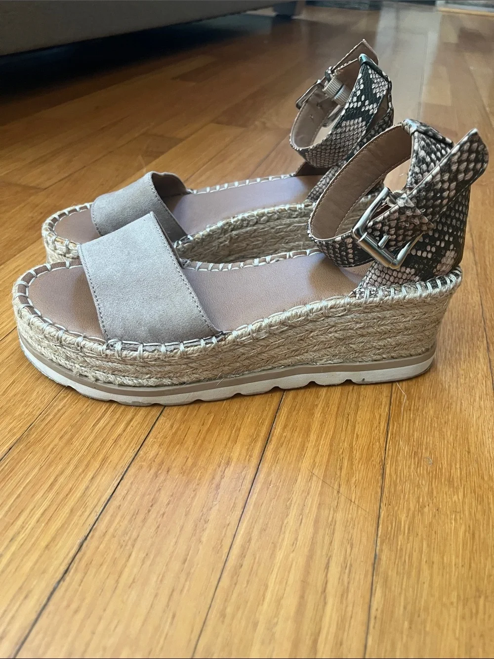 Universal Thread Taupe Suede Espadrille Platform Sandals with Ankle Strap